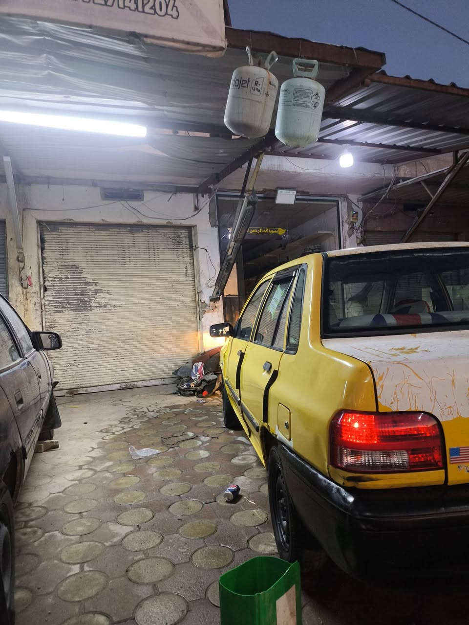 يالله
سايبه موديل 2010
السياره كهربائيات كله شغاله اشاير لايتات جامات كله شغال
بيه بلهلال شويه خياس 
سياره كلش حلوه 
عليه هئيه 700
محرك كايم يرادله تجفيت
استلم صافي تحويل ثاني يوم 
رقم بغداد
سعر 17قفل 
تواصل***********
