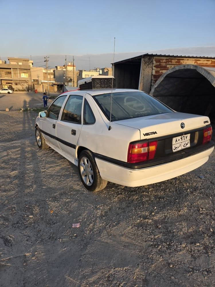 اوبل فكترا موديل 1992مكينه 20كير توماتيك سبليتي بو به ستراوه ***********
*********** هاشمية, بابل
