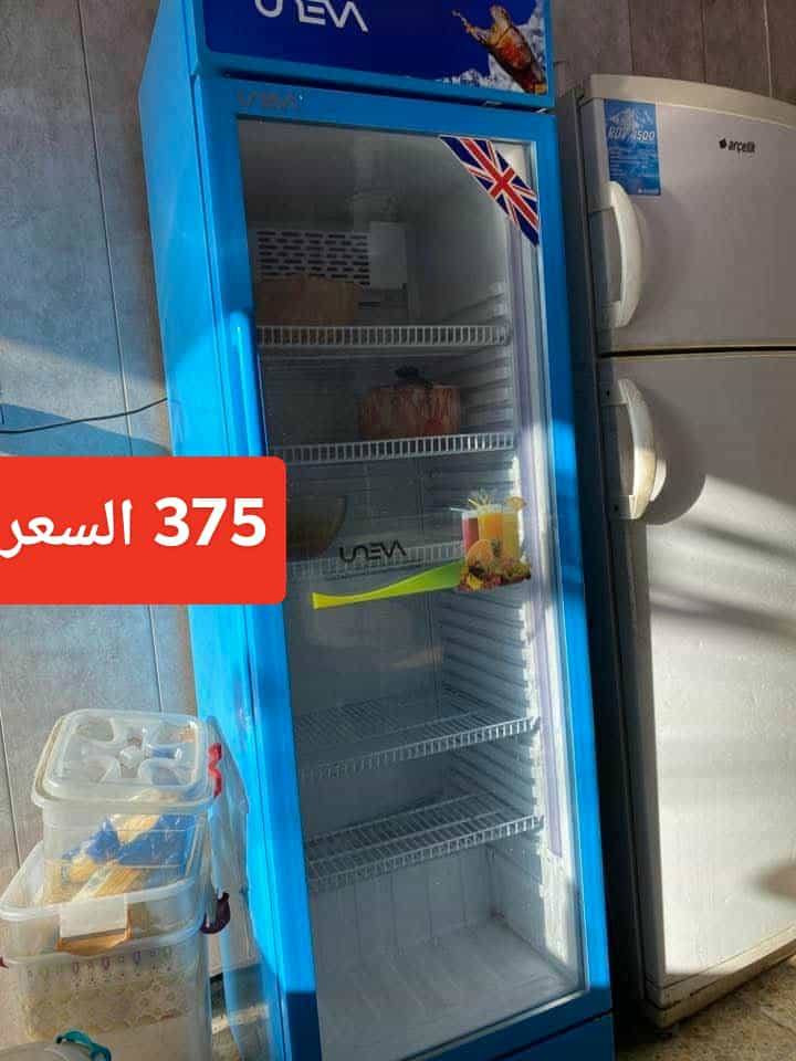 السلام عليكم 
عارضات عمودية بلاديات كلهن نظيف كل وحدة سعرها على الصورة
ثلاث سلات جبس الوحدة 250
مكان بغداد 
***********
