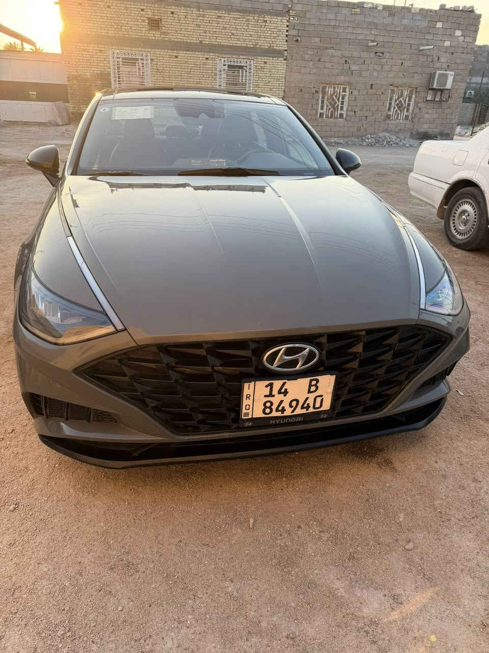 السلام عليكم
سوناتا 22
اللون مميز سمنتي
رقم البصره معوقين
فول مواصفات
Sel plus
بنوراما رادات امامي خلفي
كشنات تدفى 
محرك 1600 تيربو
اشاير بلمري 
نقطه عمياء
تبديل جاملغ فقط

بدون ايرباك 
للبيع او مراوس
السعر168
للاستفسار
***********
