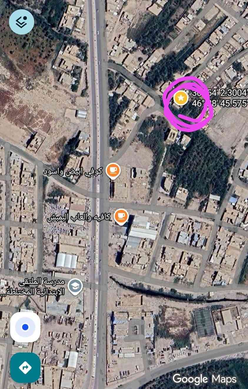 قطعه ارض زاعي 200 متر كافه الخدمات قريبه على طريق العكيكه اتصير وره الفوج السادس مديريه الشرطه تبعد عن الشارع 
الرئيسي مال العكيكه 130 متر  ***********
@إشارة
