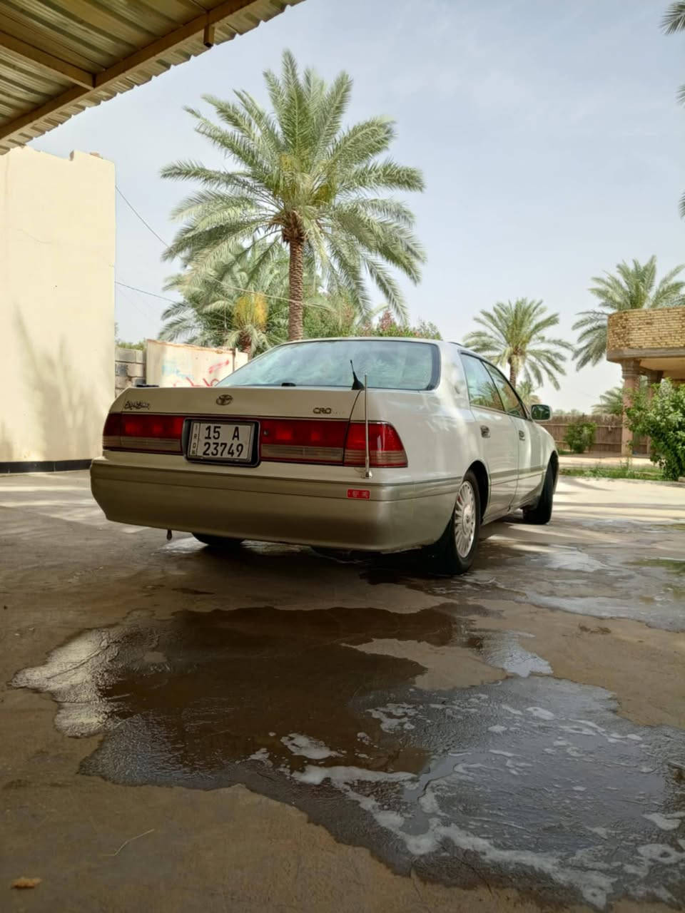 السلام عليكم شباب راس ثور فلات مراوس بتكم بفلات صدفيه بملكه حتلو بيه قماره فول واحد على واحد بيه قماره فقط ولباقي مكفول رقم  الانبار انكليزي بسمي مشروع وطني فتحه سقف كشنات كهربائي تبريد خلفي مكينه وكير جدد 2500 السياره جديده حته خياسات مابيه الاستفسار أكثر على الرقم *********** مكان السياره نجف
