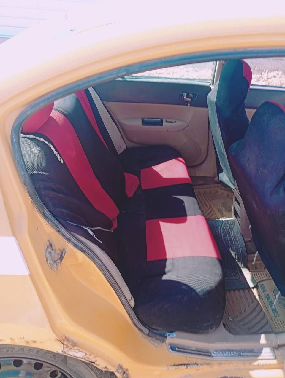 السلام عليكم شيري اي فايف مديل 2012 مكينه كير حداديه تخم تأير  خير من الله كهربائيات كلها شغاله  رقم الاماني مشروع وطني امداور ثاني يوم 
السعر (17 وبيها مجال 
(بيع مستعجل عندي ضرف)
(***********)
