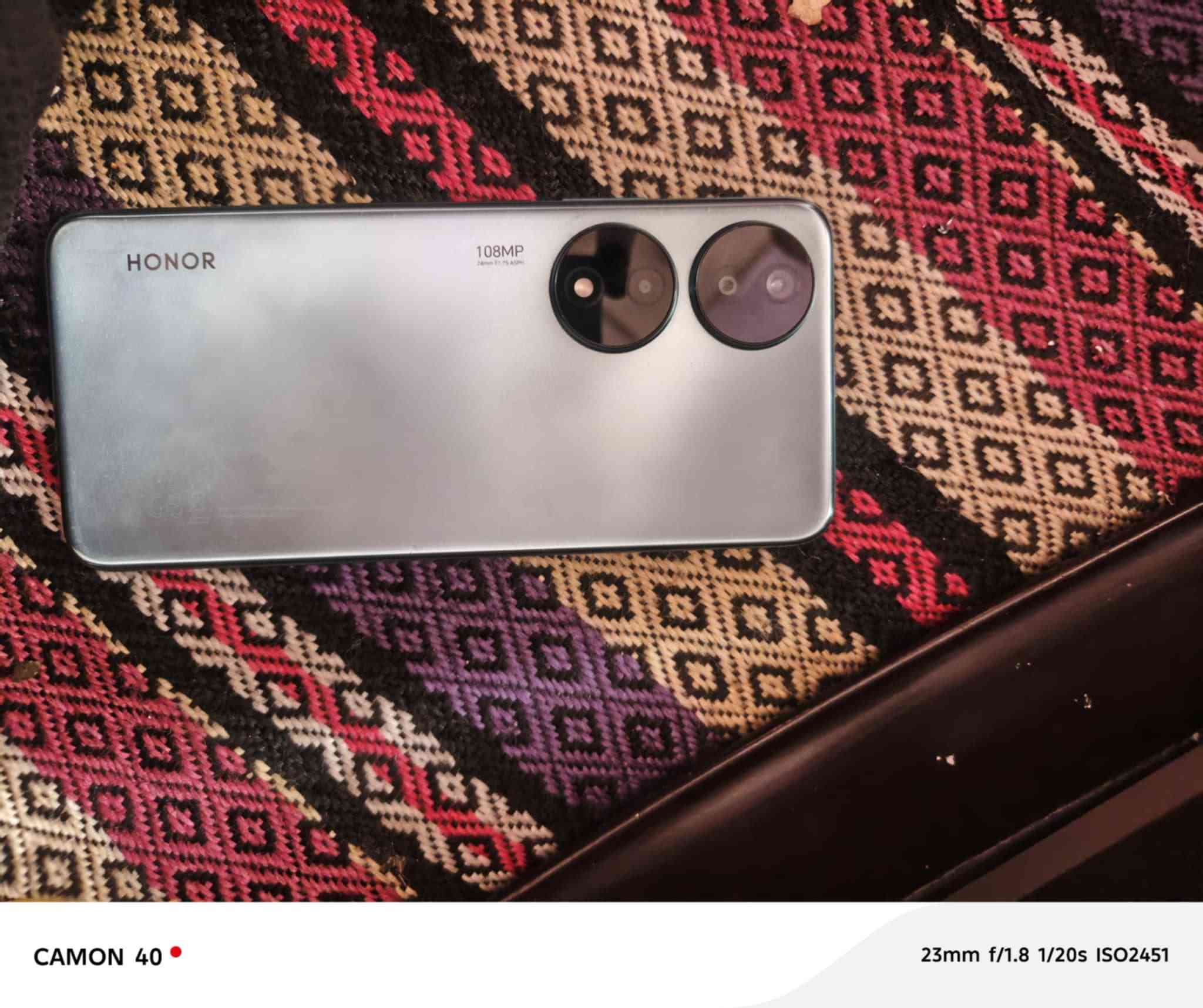 هنر 7بي ذاكره 256رام 12السعر 170وبي مجال شي قليل  ويرهم مراوس  /***********
