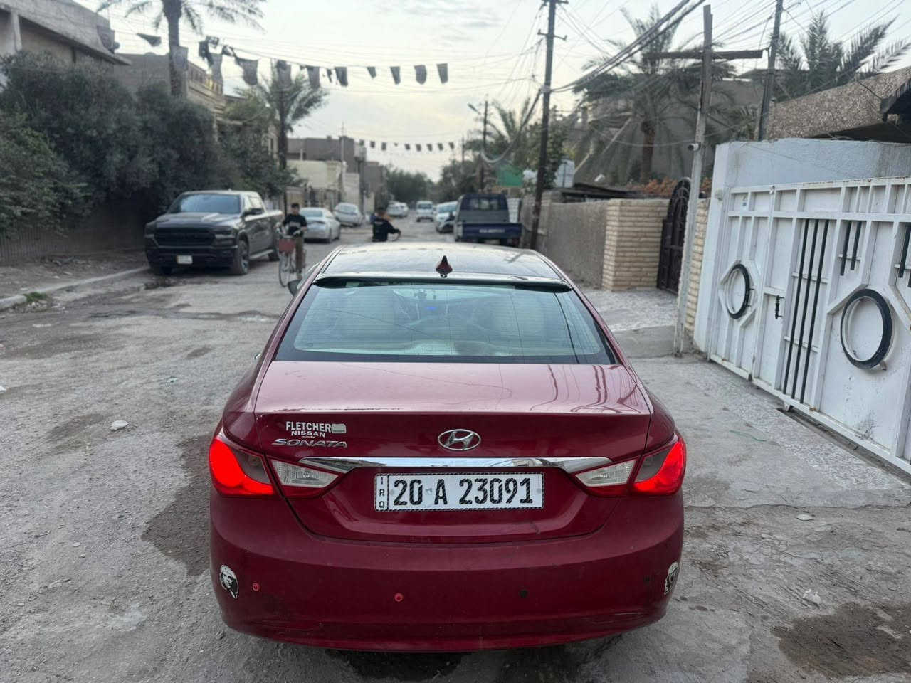 موديل 11 امريكي بيها قطع صبغ بدون دواخل ومابيها ضربه قويه .. كير محرك نظيفات  ماشيه 130 محرك 2400...كهربائيات كلها شغاله منظومة مياه البواري  كها مبدلها.. راديتر مبدله ..جامه اماميه جديده ..باتري جديد ..حساس هواء وحساسات الدهن كلهن جدد ..بلكات ومجاول كلهن جدد ترايك وين ميعجبك ....نقصها كمبريسر تبريد عطلان ..رقم الانكليزي الجديد ومجدد الهزه و السنويه لل2030 مشروع وطني ..تشغيله نگره ونشطه ..  ..رايدها 87.. السياره باأسمي


**إذا كنت صاحب هذا الإعلان وتريد حذفه لأي سبب، رجاءا أرسل رسالة إلى الدعم الفني**