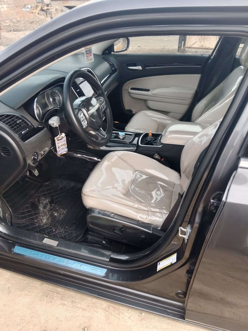 أوباما للبيع موديل 23 أصل خليجي مكفولة كفالة عامة رقم بغداد انكليزي تحويل ثاني يوم داخل عسلي السيارة خليجية مكفولة كفالة عامة اي استفسار الاتصال على الرقم فقط ***********. اعتذر عن الخاص والتعليق
