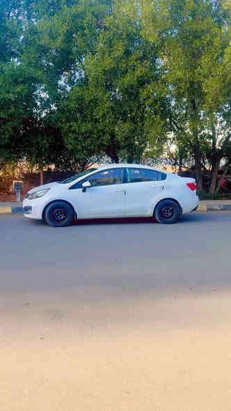 كيه ريو مديل ٢٠١٥خلجيه بسمي مدور ثني يوم رقم نجف  صبغ جملغ وبنيد  ولباقي مكفول  سياره جديده وحلوه وقتصادي بنزين عادي مايحتاج بنزين محسن  سعره ٨٨ هاذه رقمي وني خادم ***********
