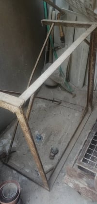 ميز حديد • منضدة حديد • طاولة حديد • ميز مبردة • طاولة مبردة • طاولة •...