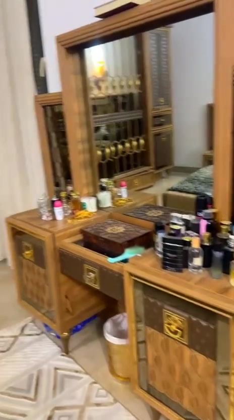 غرفه نوم ٩ قطع تركي 🇹🇷🇹🇷
للاستفسار والاتصال على رقم او خاص 
***********
