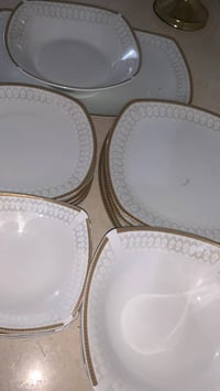 طقم ١٨ • جديد • ذهبي