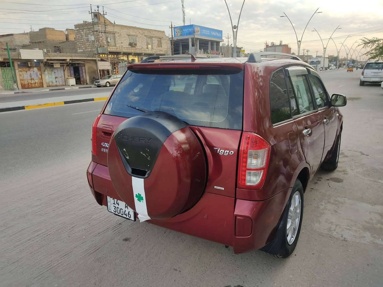 سلام عليكم للبيع تيكو مديل ٢٠١٣ رقم بصره نكليزي رقم وهز جديده تحويل ثاني يوم محرك مفتوح بلاد ماشيه ٨٩سياره مامتعوب ستخدام شخصي بيه صبغ فقط والبقي مكفول جاهز من كلشي 
سعر ٥٥ 
***********
