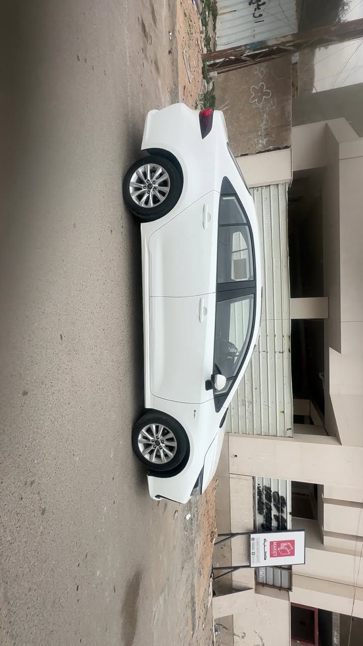 كورلا موديل  ٢٠٢٤

الشكل الخليجي 

سياره بوضع الشركة جديده 
ماشيه ٢١

الرقم بفداد 

السعر ١٤٩
وبيه مجال بسيط
سياره بسمي تحويل ثاني يوم المشتري 
مكاني العطيفيه 

الموصفات 

رادار

تحكم ستيرن

تحديد سرعه 

تحديد مسار

موصفات معروفه 

كفاله عامه ماعده الي مذكور ب سونار كلش بسيط  جوه باب صدر ب اخير اصبعين وممبين 
السياره عل أيدي دوسات بلاديهً ما مفتوحه ولسسبيررما نازل 
وكير ومكينه وحداديه مكفول في 
***********
