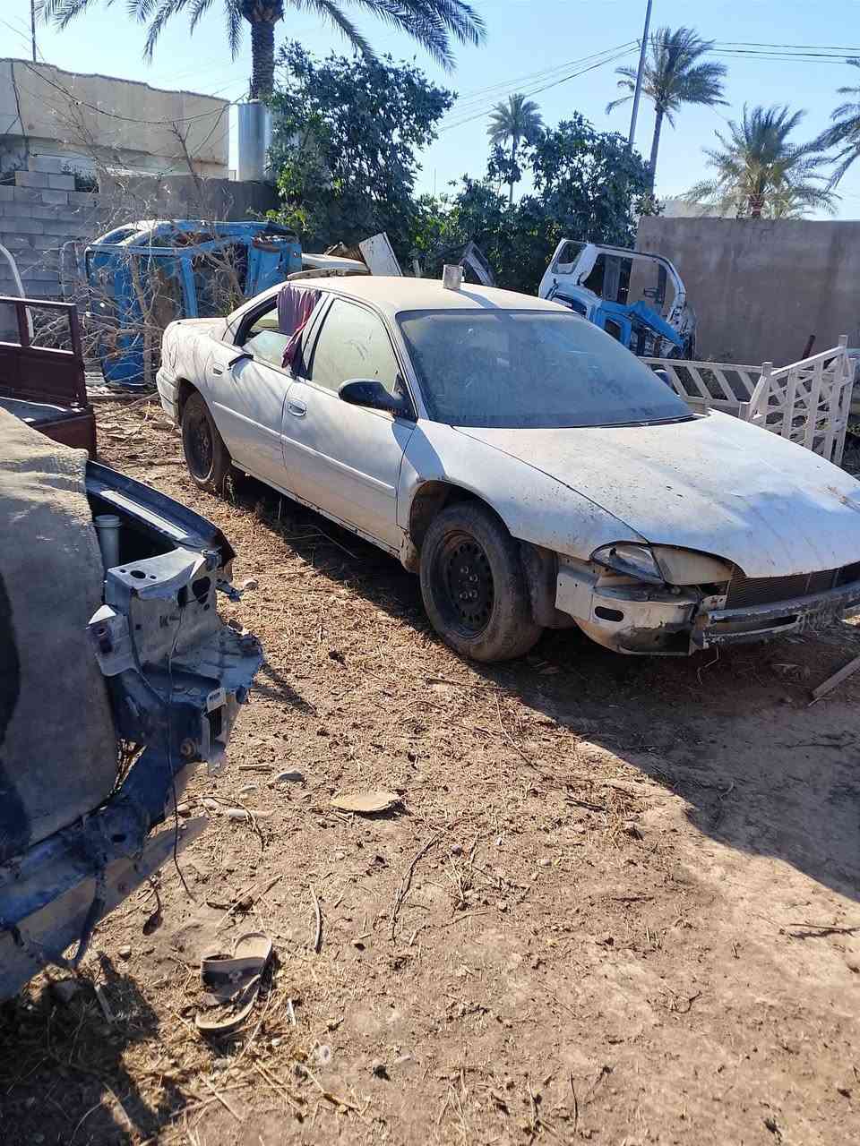السلام عليكم سياره تصقيط للبيع السعر 10اوراق رقم الهاتف ***********
