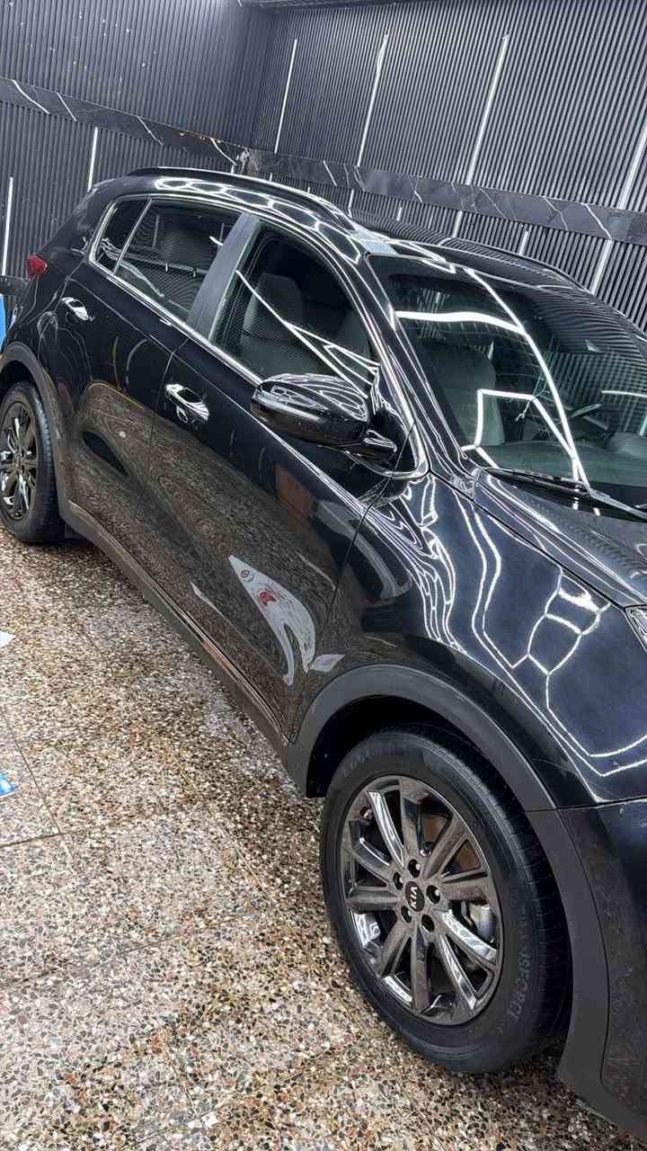 السلام عليكم... كيا سبورتج 2020 وارد امريكي فول مواصفات 1_1 ضررها فقط مبدل بنيد وجاملغ خلفي مرشوش رقم بغداد تحويل ثاني يوم... مكان السيارة بغداد للأستفسار ‏‪***********‬‏ بغداد, العراق
