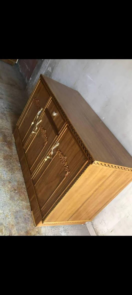 يتوفر كناتير ونجار وشغل درجه ثانيه خشب عراقي 4ملم التوصيل وشد مجاني


**إذا كنت صاحب هذا الإعلان وتريد حذفه لأي سبب، رجاءا أرسل رسالة إلى الدعم الفني**