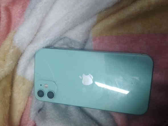 ايفون 11 عادي ب175 قفل قفل قفل
ذاكره 128 بطاريه 100

فقط بضهره فطور بسيطه أنطيك ويا كفر ميبين أي كفر 

اتصال شغال فول

كأمره فول بل تصوير

ذاكرته حلوه لتلفون

فيس أيدي متوقف يعني يشتغل بس يعلك مدري ليش مرات يشتغل ومرات لا

شاشه FHD

ب175 أهل 150 لحد يجي

مكاني اعضميه بغداد

اتصال أو واتس ***********
