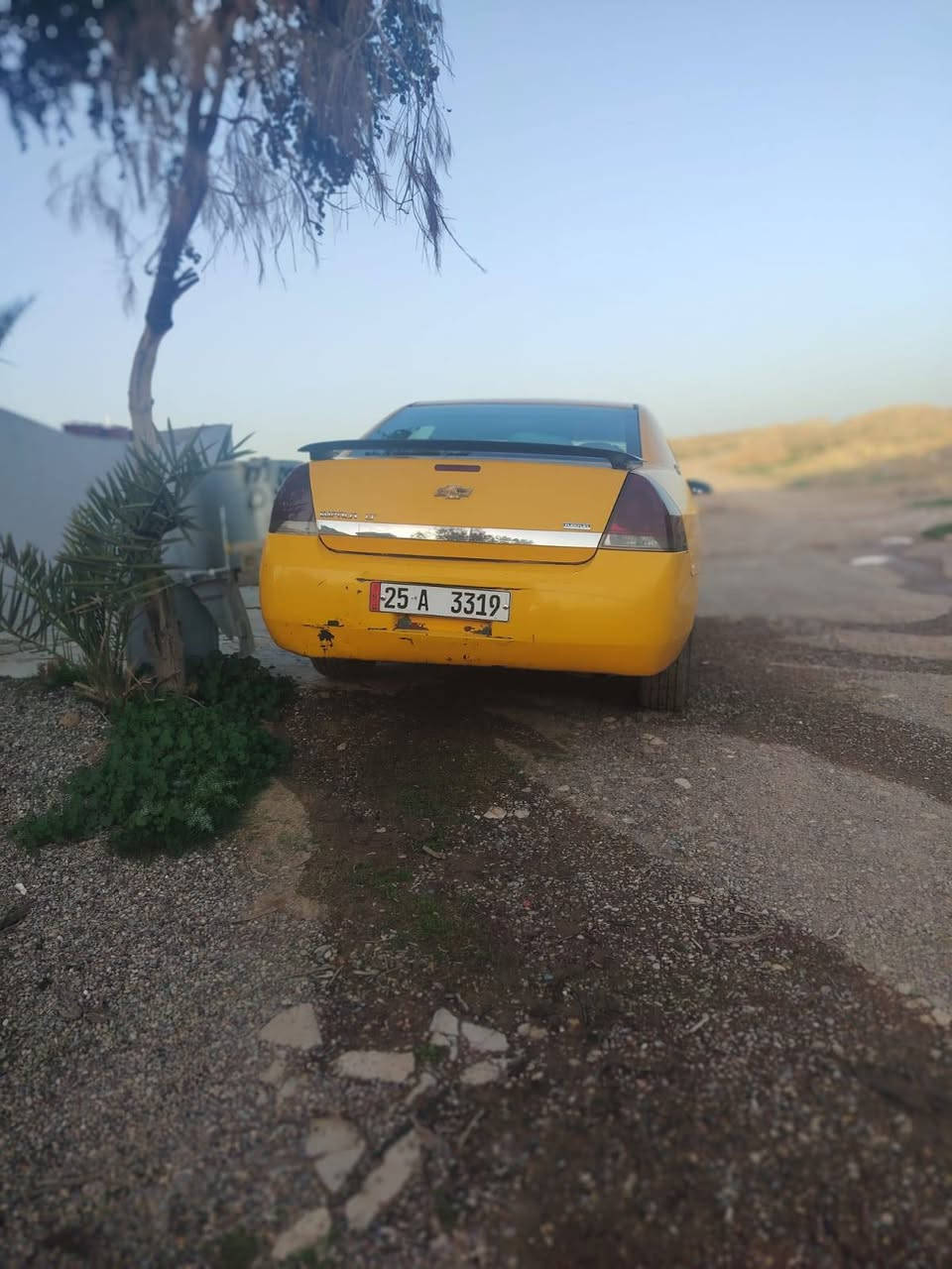 انباله 2009 السياره جاهزه من كلشي و بيها منضومه غاز هم مصفره هيئه و نقابه رقم انكليزي كركوك سنويه ل30 تبريد ثلج خير من الله للبيع السعر67 وبيها اشويه مجال مكنها ديالى و خطها بغداد خانقين ***********
