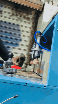 للبيع كتر المنيوم غطاس نضام تبريد حجم420كلش نضيف التيغ مالته جديد اليوم شديته شرط الشغل والفحص للأستفسار اتصل او تفضل خاص 
***********

***********
