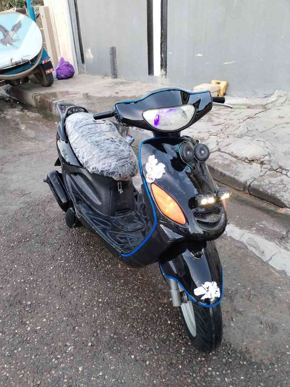 ماطور ابزز للبيع ماطور نظيف وارمينيا كلها شغاله بس السلف ما يشتغل سعر 280 ماتور شاصي شرط ماكينه خرسه)  ***********
