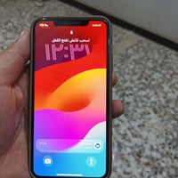 آيفون ١١ برو ماكس  البيع ظهر مالته مكسور  ومبدل بطاريته جديده ١٠٠  وبا...
