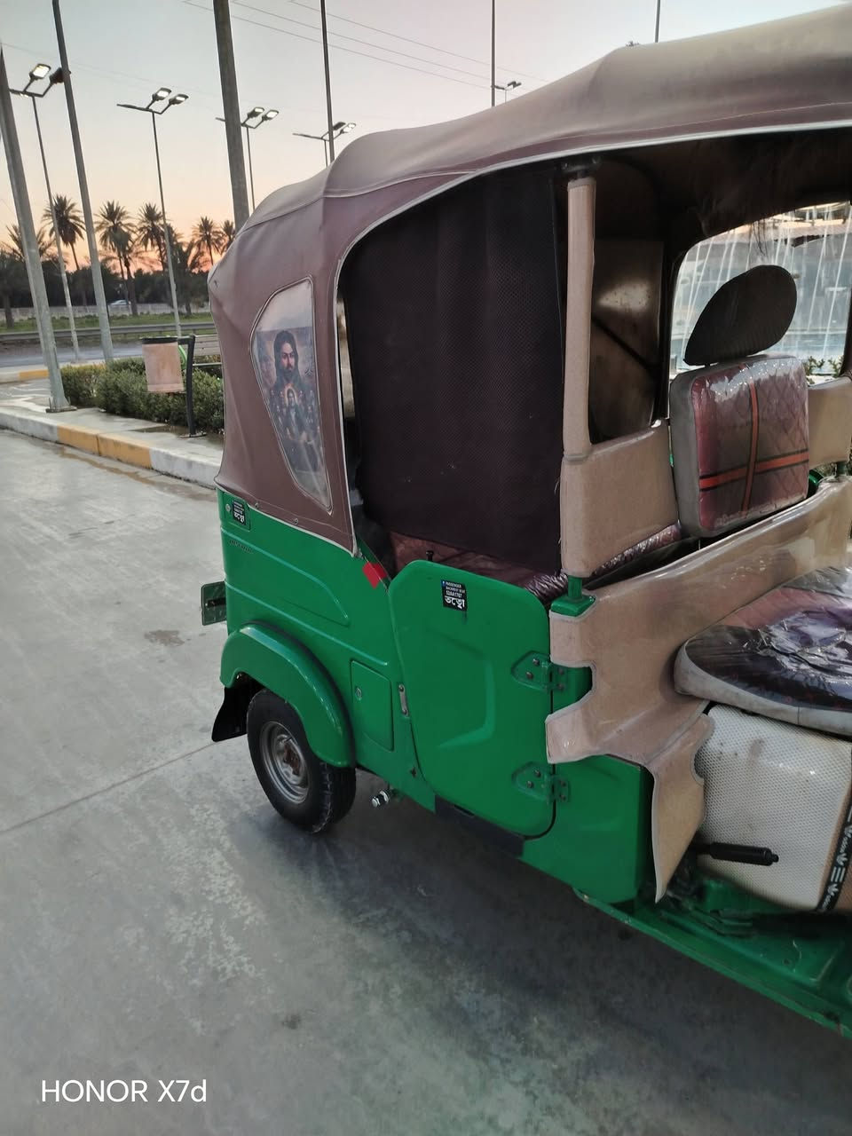 تكتك ٢١ شهر ١١ سنوية ورقم باسمي تحويل ثاني يوم
بغداد الشعب حي البساتين 
***********
