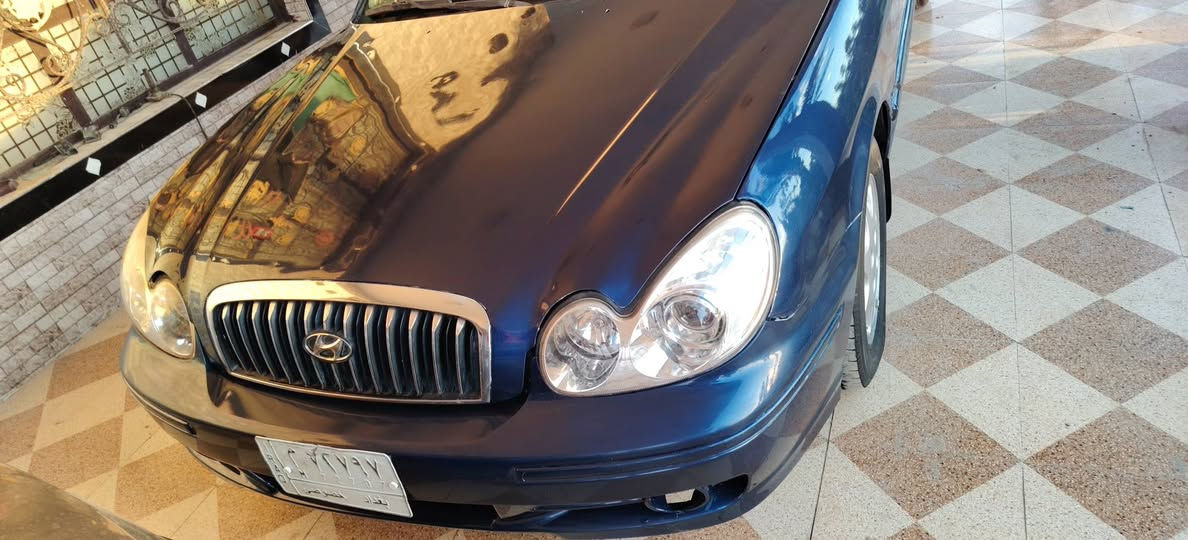 السلام عليكم من رخصه الادمن 
هونداي سوناتا 2003 اربع سلندر رقم بغداد الماني  مصبوغ عام محرك وكير مكفول كهربائيات جاهز تخم تايرات جدد حداديه وره وكدام جديده (السعر 64) مجال قليل
الاستفسار ***********او***********
مكان السيارة بابل قريب جسر الشوملي حمزه
الله يرزق الجميع ان شاء الله
