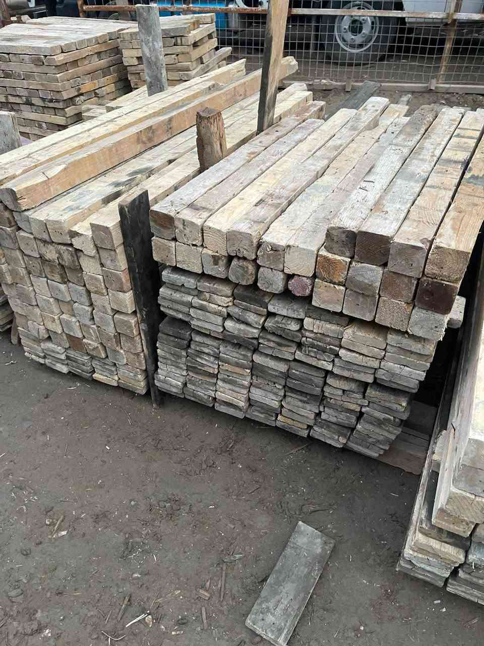 قالب خشب للبيع العدد 5 مكعب العنوان بابل اتصال ***********
