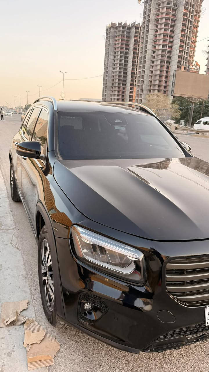 مارسيدس GLB250 موديل 2024
رقم شمالي ب اسمي
وارد امريكي حادث 
السياره مضلله وبيها موافقه من اربيل وبعدها صالحه 
مواصفاته 
انارة محيطيه
داخل جلد
لايت زينون 
حساس وكامره خلفيه
مري شفط
ارضيات صيفيه وشتويه 
7 راكب 
شاشه الداخليه وشاشه الاعطال الشكل الجديد
كراسي كهرباء بالكامل + مساج
بعد هواي مواصفاته
السياره حلوه وكاعده ومابيها اي نقص
مكان السياره بغداد شارع ابو غريب القديم مجمع الود 
سعرها ٣ شدات و٢٠ ورقه 
رقم هاتف 
***********
