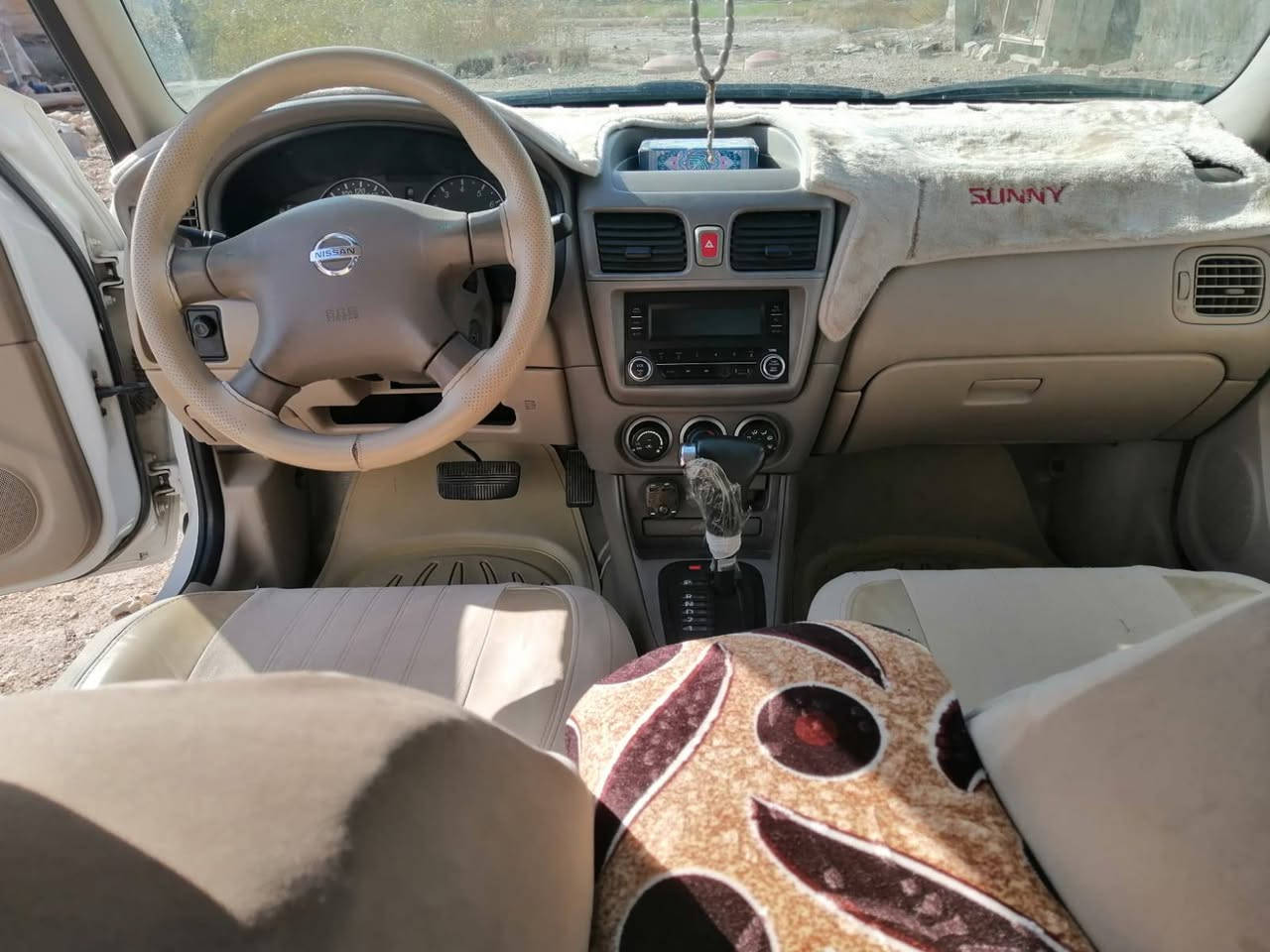 سلام عليكم سني ياباني 2010 مكفولة ماعده طخه خفيفه براس جاملق لخلفي شبر صبغ ولباقي كفاله كير محرك  مكفول كير اوتوماتيك رقم سليمانيه سنويه 29 ثاني يوم تحويل بسمك سعر 122 وبيهه مجال مكاني رمادي ***********7 ابو بيداء الفرا جي
