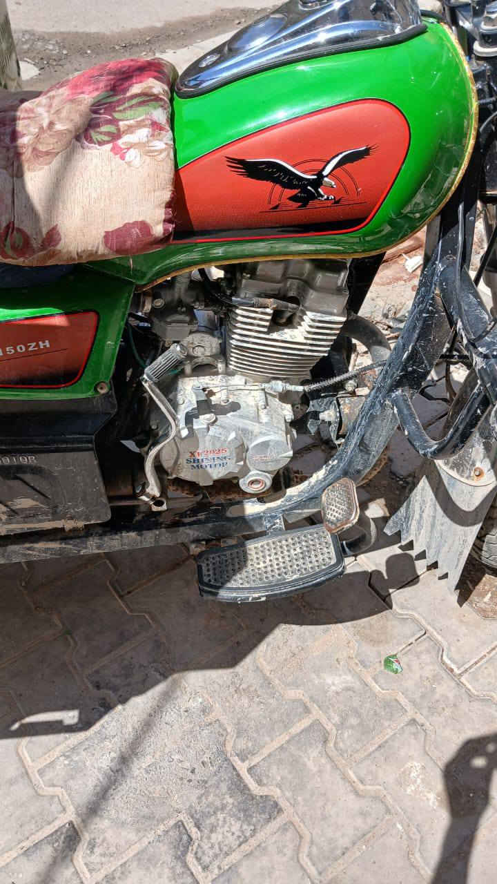 سلام عليكم ياالربع عندي ستوته كربلائيه خضره ستوته حلوه ونضيفه ومكينه جديده وكيل وبسمي اوراق وستوته اي عطل مابيه مكفوله من كلشي كهربايات شاصي نضيف بدي نضيف كلشي نضيف مكينه نضيفه وحلوه ومامتعوبه وصارله ٣ اشهر من طلعت من الوكاله وصوليه مديل ٢٠٢٣ مكينه ٢٠٢٥البصره قضاء الديرشهبان يم جامع سيد محمد شرع وسعره ٢.٧٥٠ وبيها مجال   الشرايه  رقم تلفون ***********
