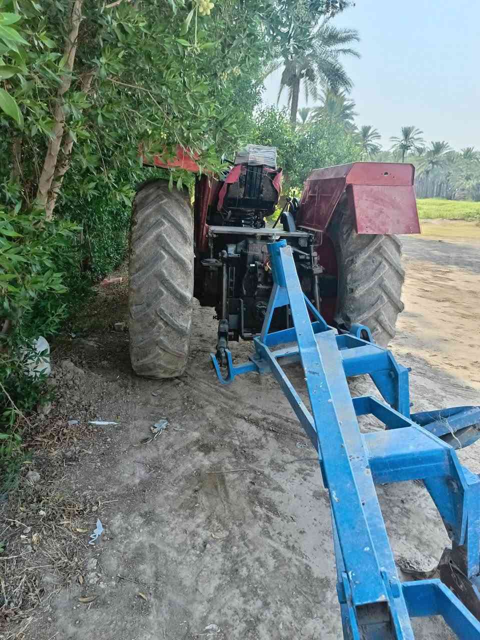 سلام عليكم
مكينه عنتر الثمانين جاهزه للعمل 
تايرات نص عمر محرك خير من الله 
اريده  ب خمسه مليون وبيه مجال
واسط النعمانيه هاذا رقمي ***********
