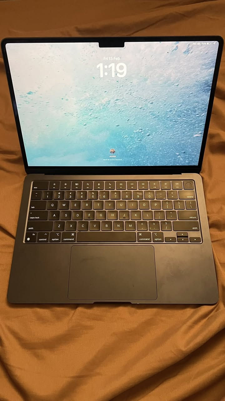 MacBook Air 
M2,2022
قيم واخذ


**إذا كنت صاحب هذا الإعلان وتريد حذفه لأي سبب، رجاءا أرسل رسالة إلى الدعم الفني**