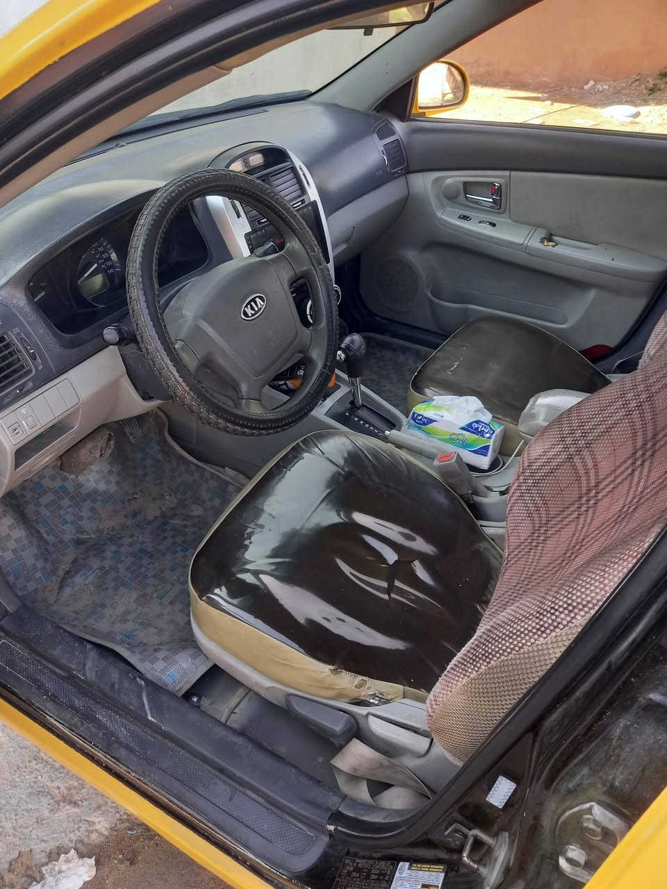 السلام عليكم سبكترا 2009 جاهزه ليبل واحد فقط البنيد مبدل عنوانها كربلاء بناء الجاهزم تخم تاير تبريد باسمي جير حداديه نعمه من الله السعر 82 وبيها مجال متواجد واتساب برقم التليفون***********
