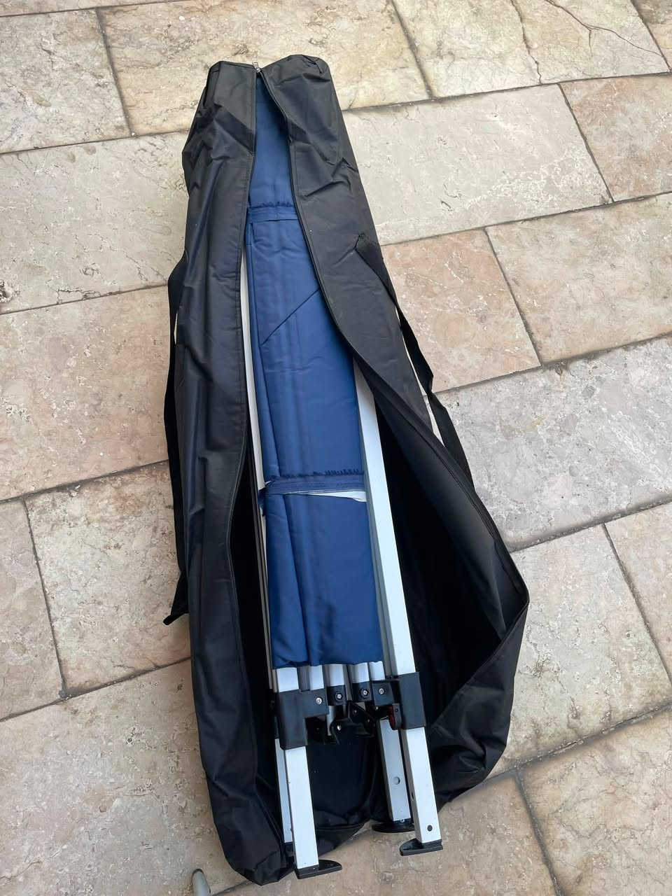 مضلة كاملة حديد ثقيل القياس 3*3 مناسب للحدائق والكراجات ورحلات التخييم سهل التنصيب والحمل تأتي مع حقيبة 
يوجد فقط قطعتين

السعر 75 الف
يوجد توصيل لجميع المناطق


**إذا كنت صاحب هذا الإعلان وتريد حذفه لأي سبب، رجاءا أرسل رسالة إلى الدعم الفني**