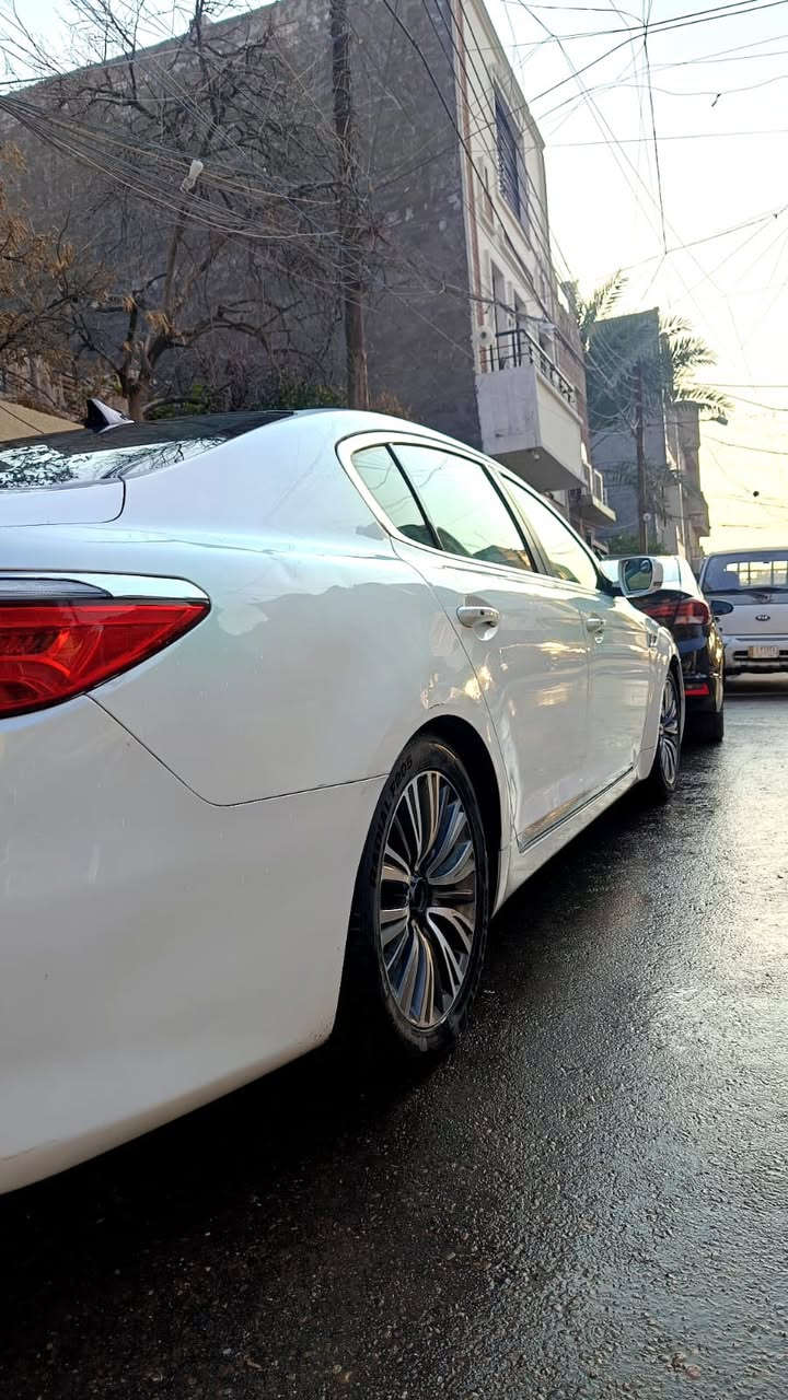 سلام عليكم
كيا كويرس k900 2016 امريكي للبيع 

حادث بسيط السياره قطعة وحدة صبغ عده الدعاميات وبيها بارد بسيط بالمدكر الخلفي 

 V6 3800 السياره ماشيه ٧٤ الف ميل 

فوووول مواصفات للاخير 1/1 

مواصفاتها معروفه ماكو داعي اذكرها

السياره تحتاج ترتيبات بصيطه

 كير مكينه مكفولات 
صدر جديد

***********
#كيا
