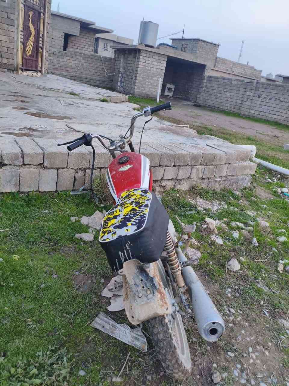 السلام عليكم 
موطور نامة موديل 2019 للبيع نضيف بس شغل واطلع
السعر 175 وبي مجال للطيبين
الرقم ***********
الخاص مفتوح ويرهم مراوس
