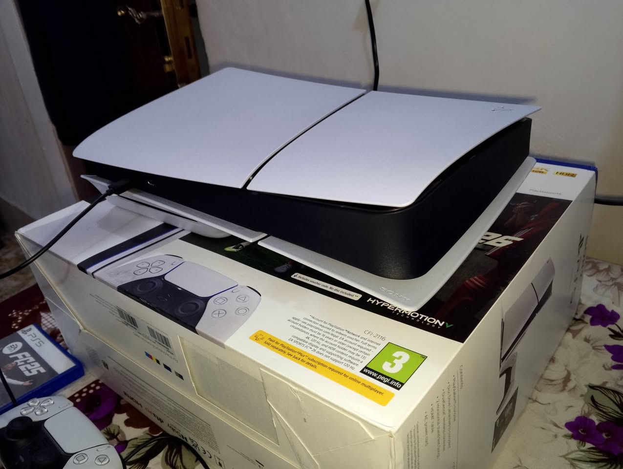 ابلي 5 اسلم واحد تيره جديد نظافه 100/ 100 ويه جويستك عدد اثنين ويه فيفه 25 السعر 770 و بي مجال  بي ظمان سنه صيانه مستعمل 10 ايام مكاني كربلاء الشراي يتصل ما متواجد فيس بك ‏‪***********‬‏
