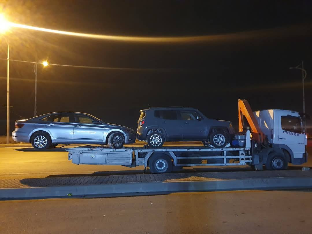 اتيكو للبيع موديل ٢٠٠٤ فول موصفات كرين بافينكر ١٢٠٠٠ مكان سليماني اتصال ***********
