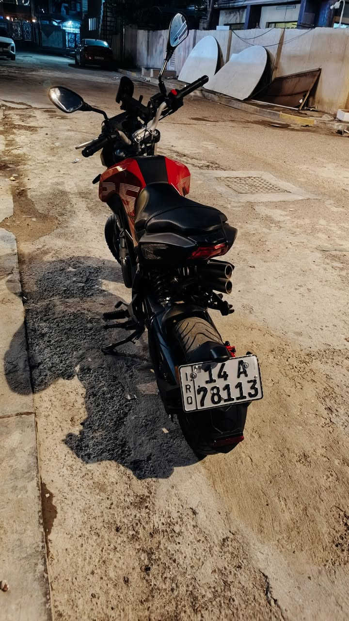 السلام عليكم بنللي 135 بحالة الوكالة  مرقم بصره سنوية كامله تحويل ثاني يوم للاستفسار***********
ولشراي بس متوفر خاص
