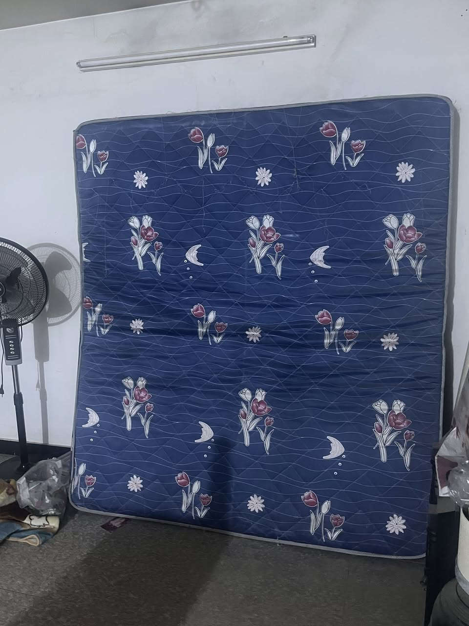 السلام عليكم متوفر غراض جديده للبيع
فراش نفرين غير مستخدم للبيع سعره 100 
اوفن جديد غير مستخدم شغال للبيع سعره 50


**إذا كنت صاحب هذا الإعلان وتريد حذفه لأي سبب، رجاءا أرسل رسالة إلى الدعم الفني**