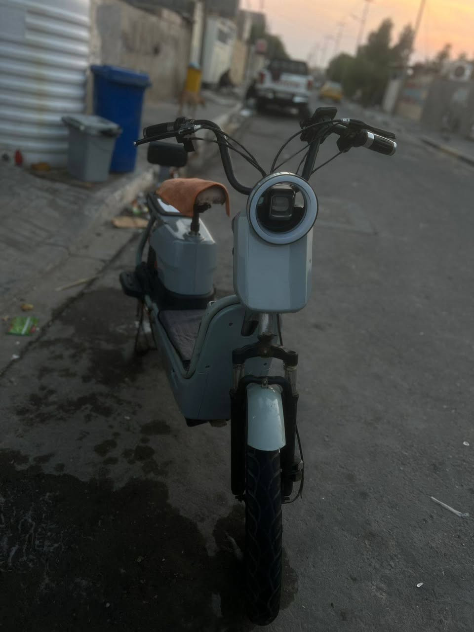 السلام عليكم
دراجه شحن شغاله تحتاج تبديل بطاريات
حاليا تمشي تشتغل بصمه فقط سويج عاطل ب125 المكان القبله حي الشهداء
***********
