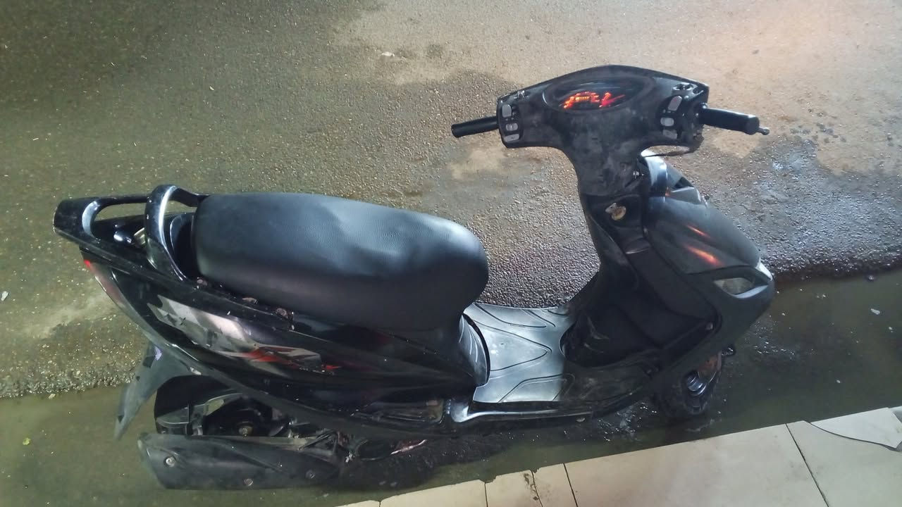 مرحبا
دراجه ماكس ١٤٠
عليه ادامه جديده 
كهربائيات
دشبول جديد
كابريتر مال تفصيخ بلادي مو تجاري
مكينه نضيفه ممفتوحه
كفرات بلادي بس ترتيب يراد كلهن ختم واحد
دراجه جاهزه مناقصه شي 
نكره سلف صبح ضهر عصر
نجي ع نقص البيه
ستان تعليك
سعره ٣٧٥ بيه مجال حك الجيه 
عنوان بغداد الحريه 
***********
