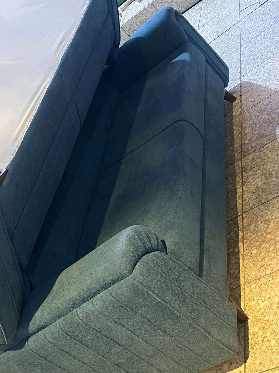 تخم جديد 100‎%‎
10 مقاعد 
السعر 600 
خشب عراقي تزكام 
التواصل *********** واتساب
