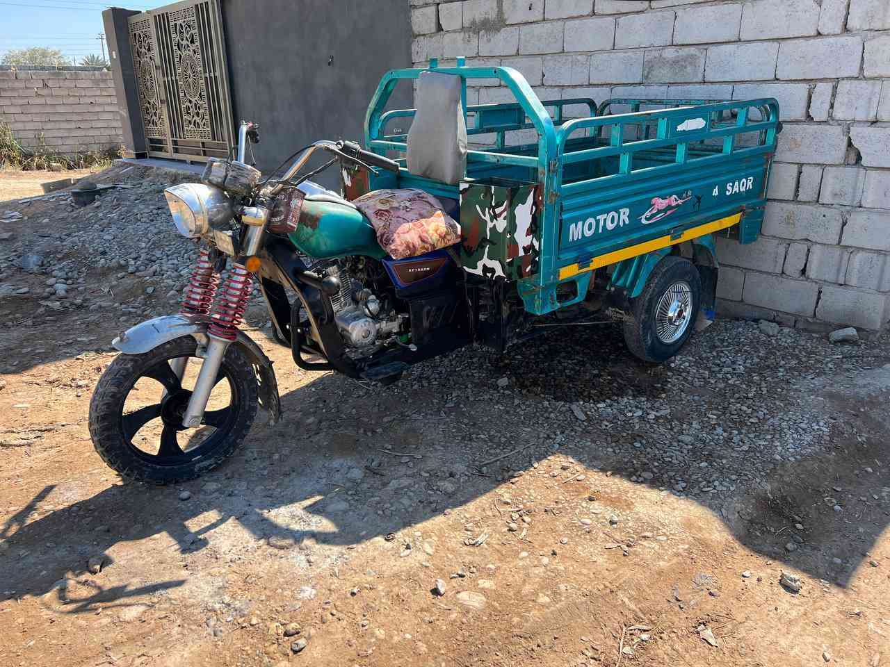 ستوته للبيع   مديل ١٨ محركه ٢١  أوراق كامله السعر ٩٥٠ وبيه مجال بسيط الشراي يتصل مكان تقاطع القدس*********** او مراوس شعدك نزل لون ابيض
