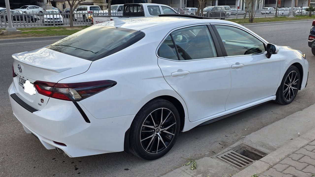 كامري ٢٠٢٤ se plus رقم أربيل تسجيل جديد
ماشيه 5 ميل
بونيد صبغ + جاملغ سكن أمامي تبديل بلادي بدون دواخل
بصمه + فتحة سقف
شفتات ستيرن
٣ وضعيات قياده
رادار امامي مثبت سرعه تحديد مسار منبه تصادم
رادار جانبي اشاير بالمري
قارى لوحات 
كوبون بانزين موجود
السعر ٢٣٨

***********
