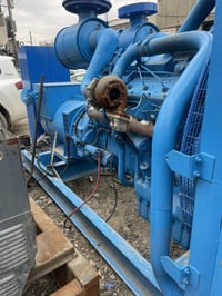 للبيع مولد روز رايز ١٢ سلندر المولده منزل رنكات فقط والباقي اصلي راس ت...