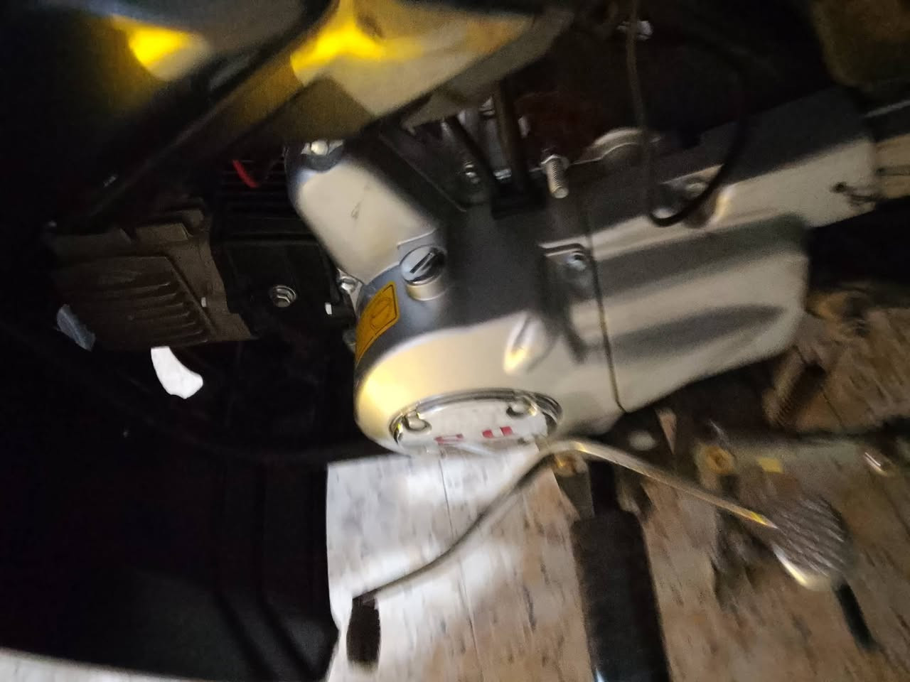 البيع تحويل ثاني يوم مكينة كارتون موديل 21 دايون سعر 1500 مليون وخمسمائة بيه مجال الطيبين رقم هزة جديد نكليزي كهربائي مكينة كشر كفالة عامة *********** ***********
