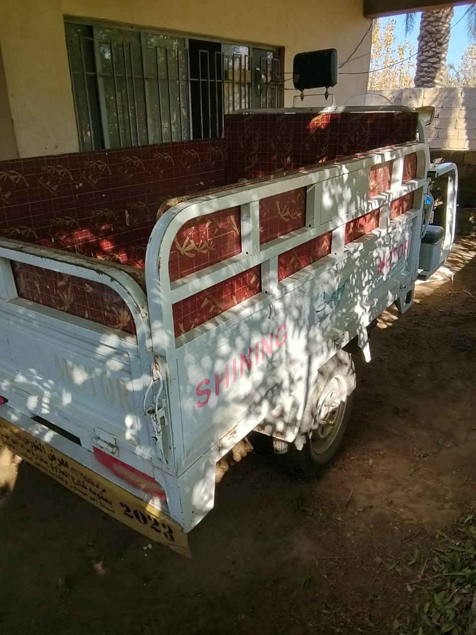 موديل 23اوراق موجوده معرض النورس سعر 2ملونينين 150 بيه مجال مكان بهرز رقم ولد ملكلف بلنشر ***********
