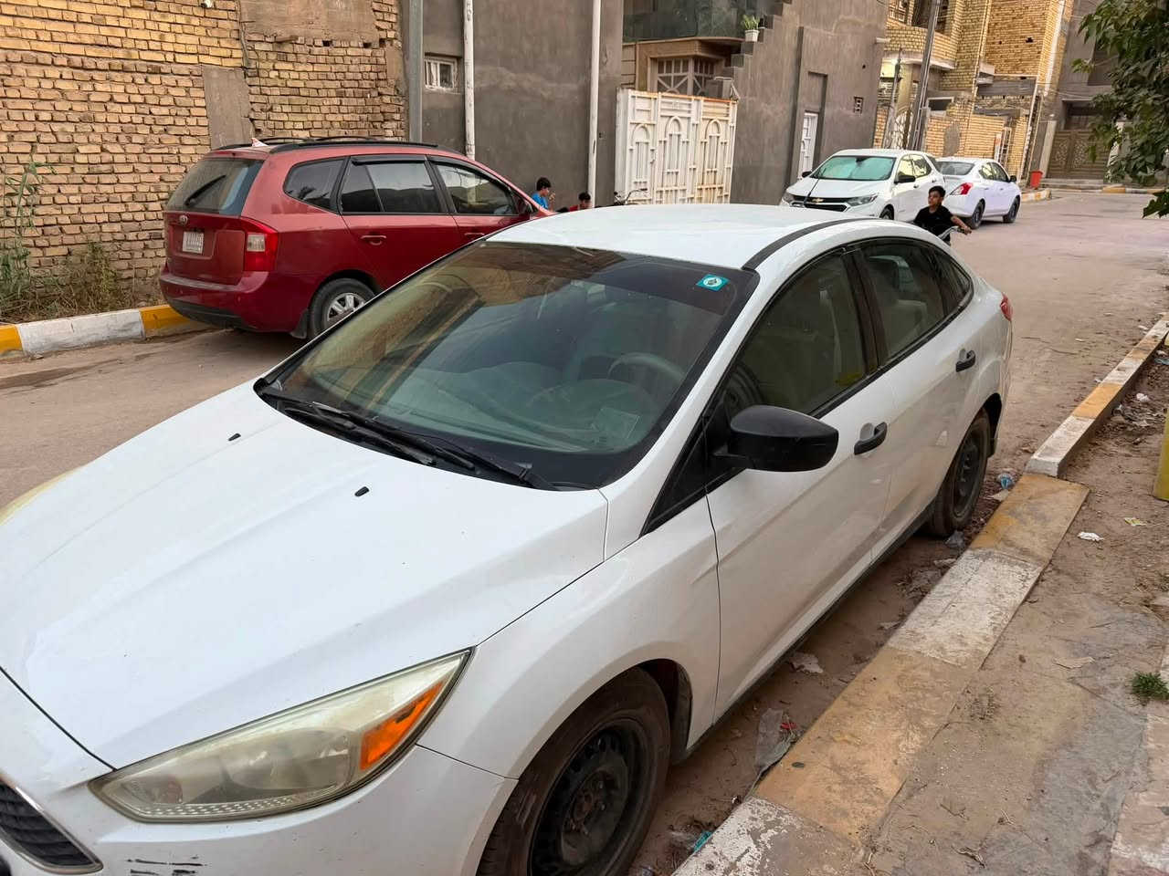 السلام عليكم
فورد فوكس ٢٠١٧ للبيع 

السيارة جاهزة من كل شي كير مكينة حدادية 

تخم تاير جديد

سيارة باسمي وتحويل ثاني يوم 

سعرها ٨٥  وبيها مجال

للاستفسار خاصً او الاتصال على الرقم ***********
