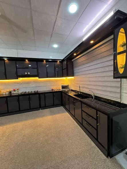 ***********معمل الأمنيوم للكاونترات والمحجرات والأبواب سعر المتر التركي بليت واحد ملم تحشاء خشب تغليف الابواب يعني مبطنه 120 سعر  سعر المتر الداخل الأمنيوم والخارج اجدي اف 180 شرط جميع المواد تركيه شرط الضمان س عمارة
